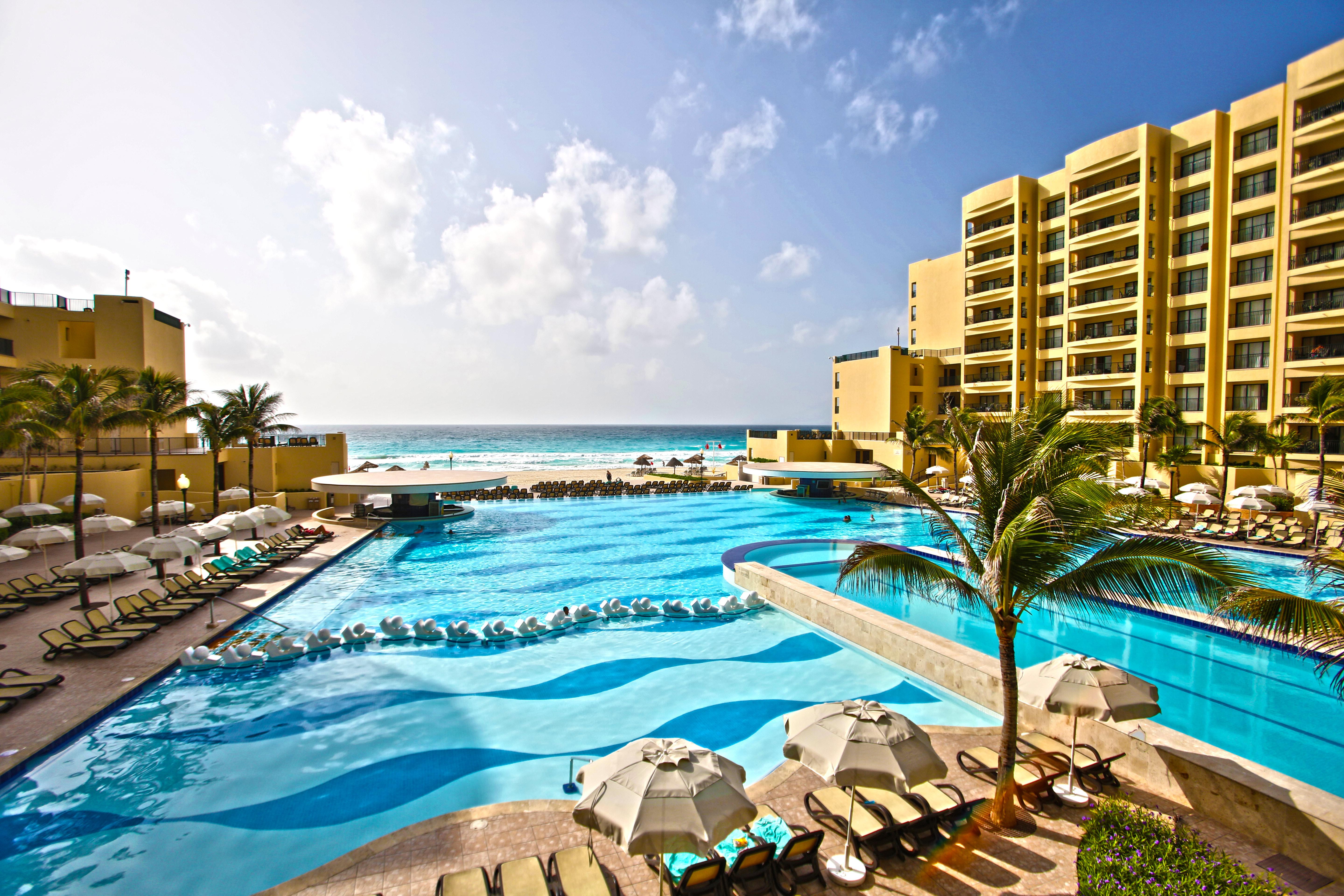 The Royal Sands Resort & Spa Cancún Exterior foto