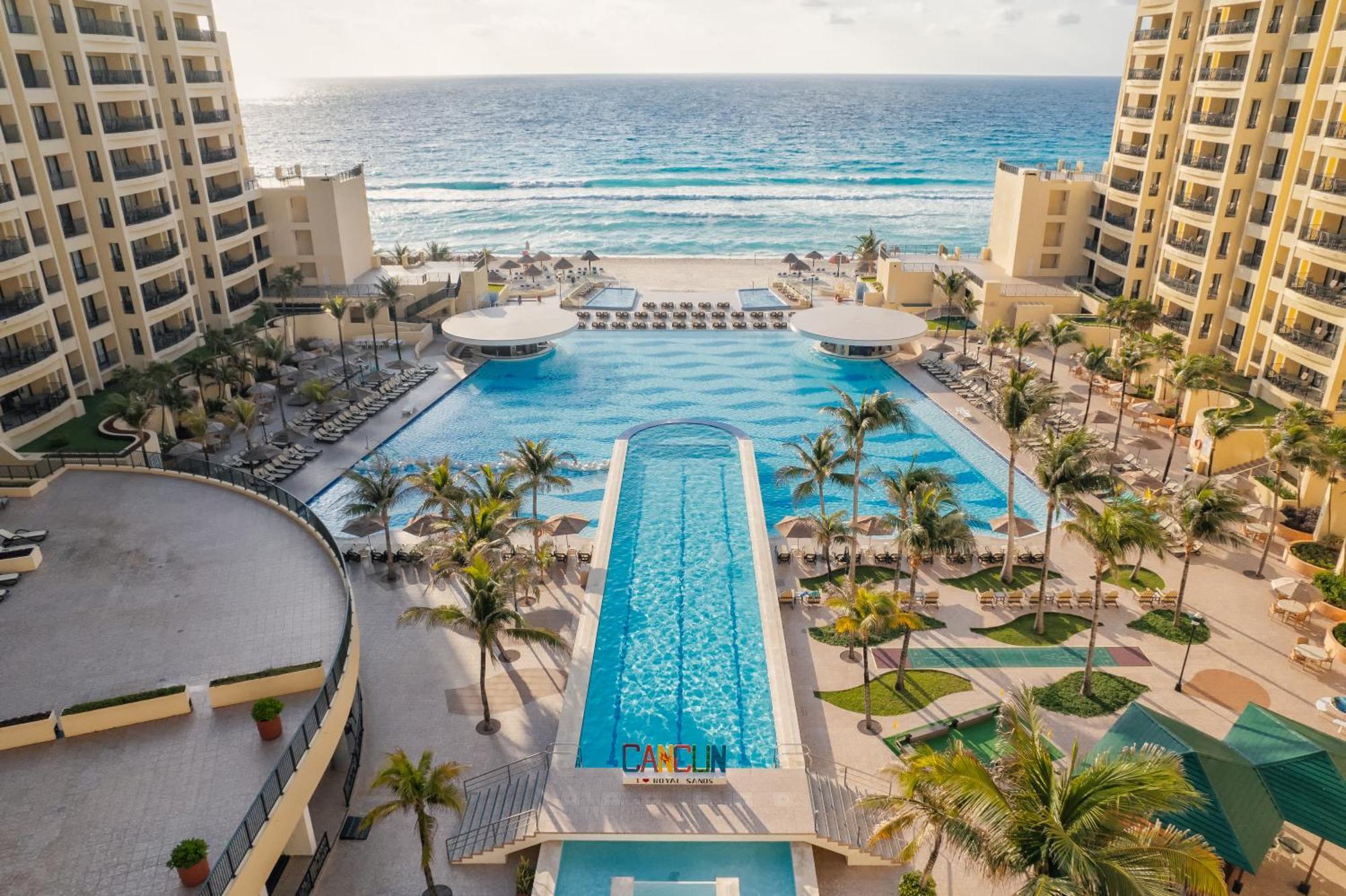 The Royal Sands Resort & Spa Cancún Exterior foto